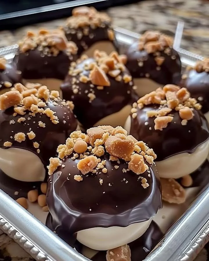 No-Bake Peanut Butter Cheesecake Balls dessert